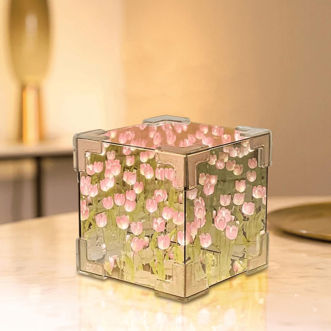 Tulip Cube Mirror Lamp